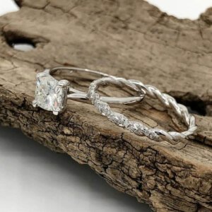 Cushion Cut Moissanite Ring For Couples