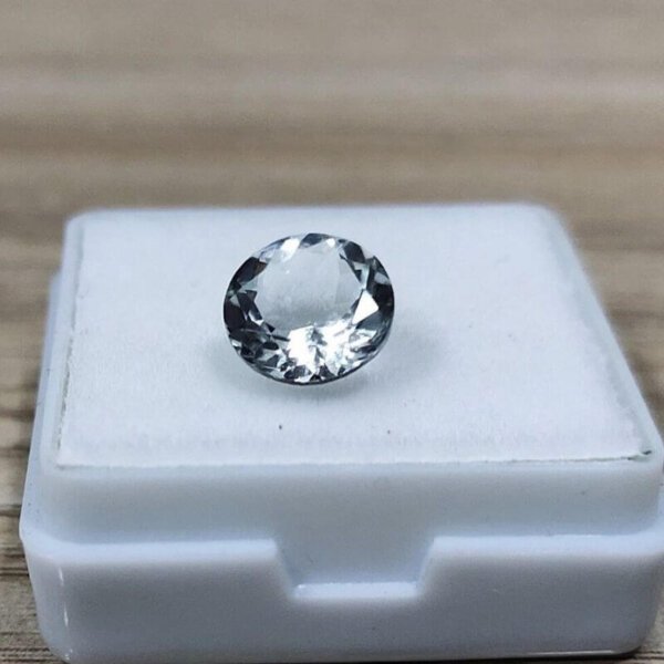 Round Shape Aquamarine Gemstone