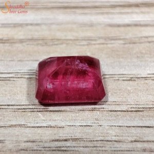 Emerald Shape 6 Carat Loose Ruby Gemstone (Manik)