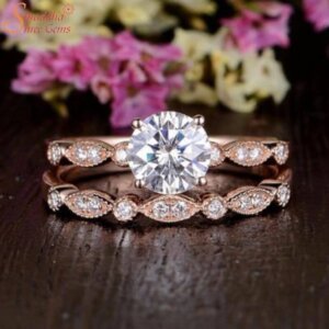 Unique Design Moissanite Diamond Bridal Ring Set
