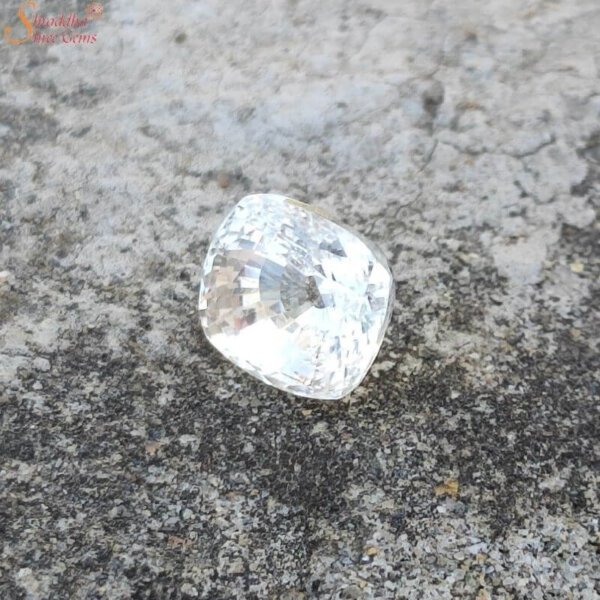 Natural White Sapphire (Safed Pukhraj) Gemstone