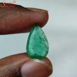 3 carat pear shape loose emerald gemstone