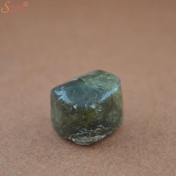 natural labradorite tumble stone