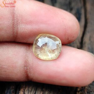 4.59 Carat Ceylon Yellow Sapphire Pitambari Gemstone