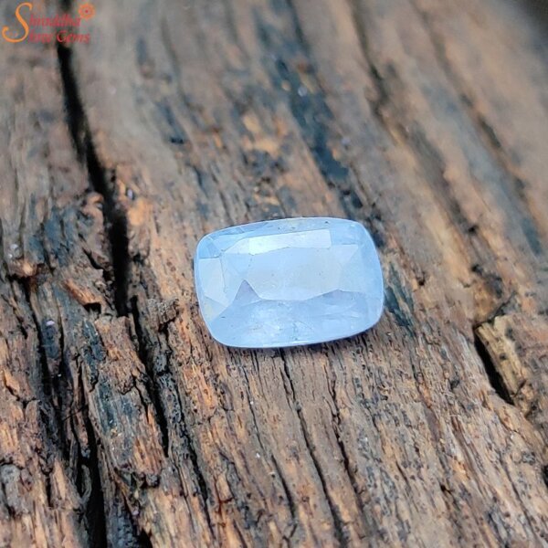 loose ceylon blue sapphire gemstone