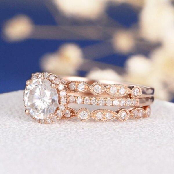 moissanite diamond engagement ring set