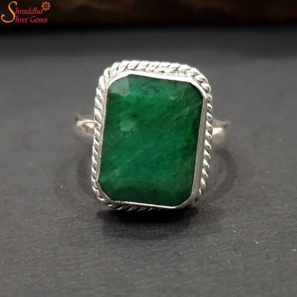 silver emerald ring
