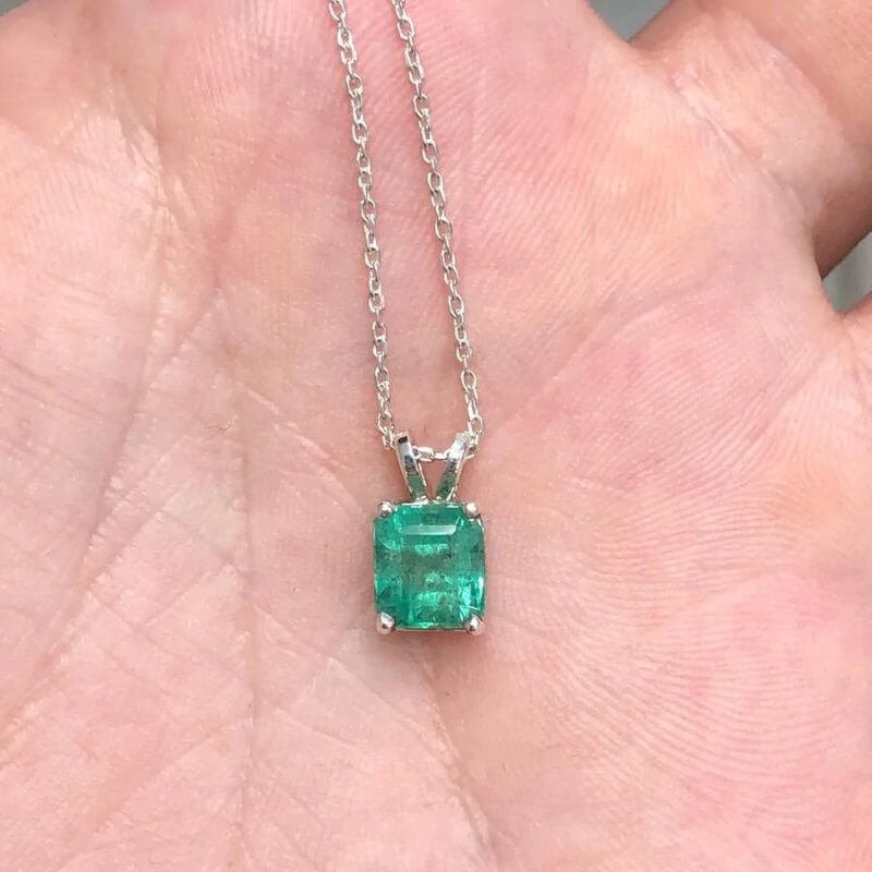 Natural Emerald (Panna) Gemstone Necklace