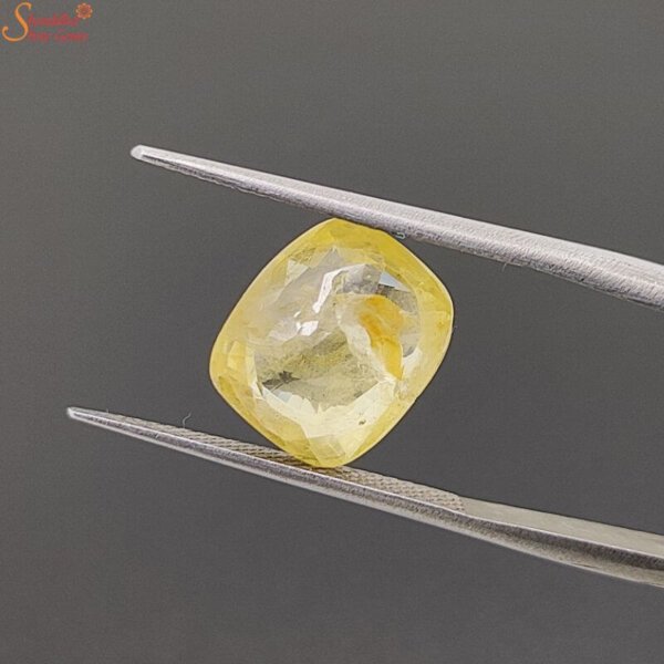 high quality yellow sapphire gemstone