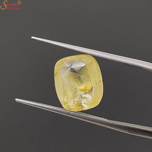 high quality yellow sapphire gemstone