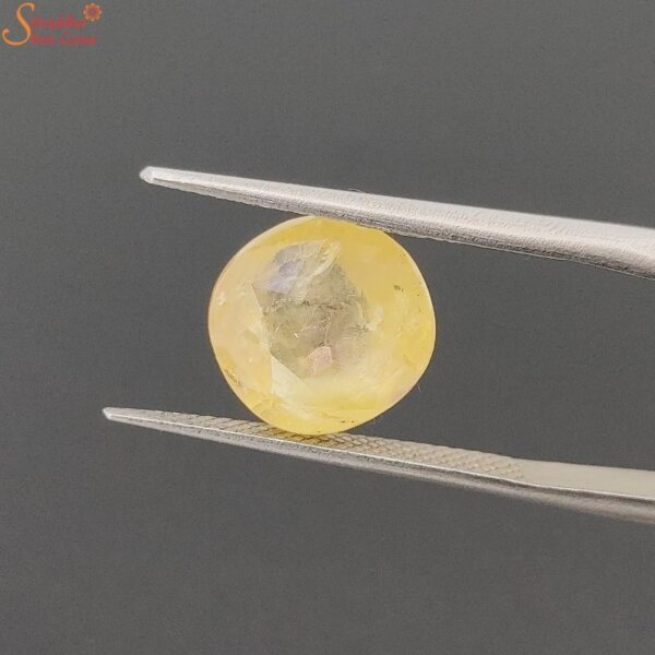 unheated ceylon yellow sapphire gemstone